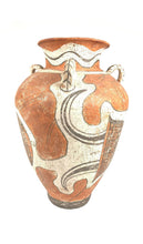 Carica l&#39;immagine nel visualizzatore di Gallery, VASO MINOICO IN STILE PALAZZO CON ELMO E ZANNE DI CINGHIALE 1400-1500 a.C. - AntonArte

